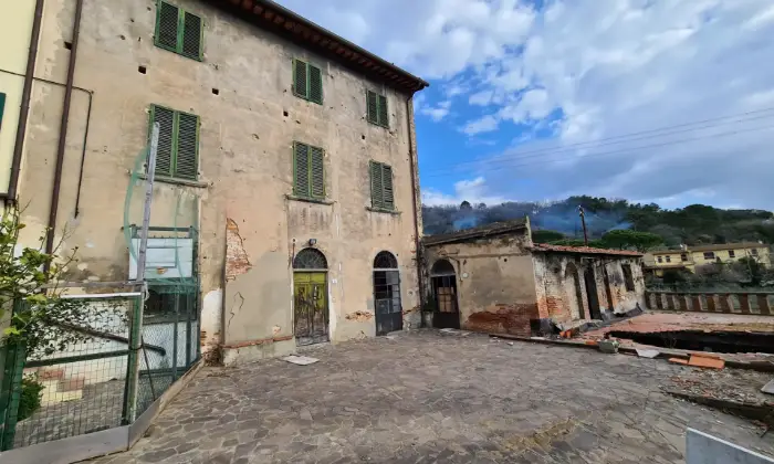 Rexer-Vicopisano-CASOLARE-RUSTICO-VICOPISANO-Terrazzo
