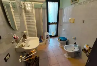 Rexer-Guspini-Vendesi-appartamento-a-guspini-Bagno