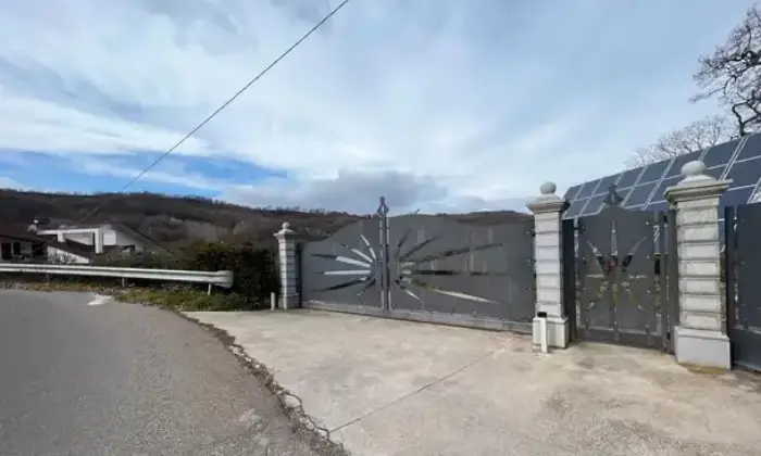Rexer-Roccanova-Villetta-bifamiliare-in-vendita-in-contrada-San-Nilo-Roccanova-Terrazzo