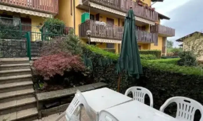 Rexer-Costa-di-Serina-Appartamento-su-due-piani-in-vendita-Terrazzo