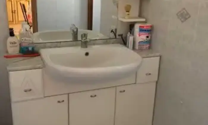 Rexer-Fabrizia-Vendesi-villa-a-schiera-in-Via-Giovanni-Boccaccio-BAGNO