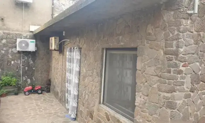 Rexer-Nurri-Vendesi-casa-indipendente-a-Nurri-Facciata