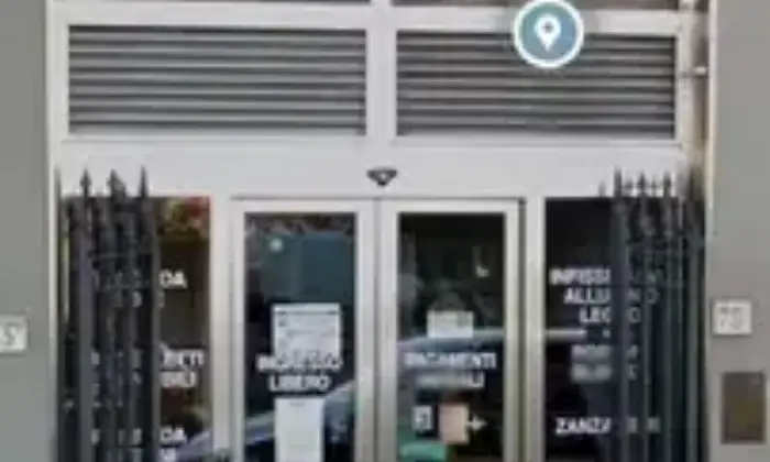 Rexer-Firenze-Vendesi-locale-commerciale-a-FIRENZE-FI-a-reddito-Altro