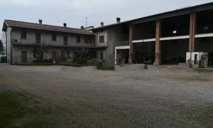 Rexer-Morengo-Cascina-Strada-Provinciale-Cremasca-Morengo-Garage