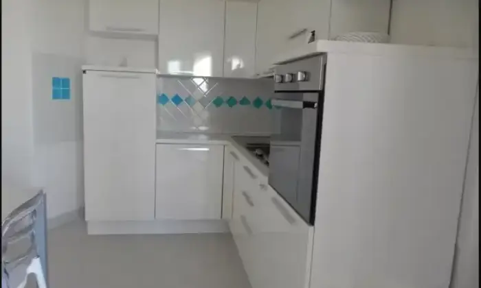 Rexer-Tempio-Pausania-Appartamento-in-via-Della-Fonte-a-Santa-Teresa-Gallura-Cucina