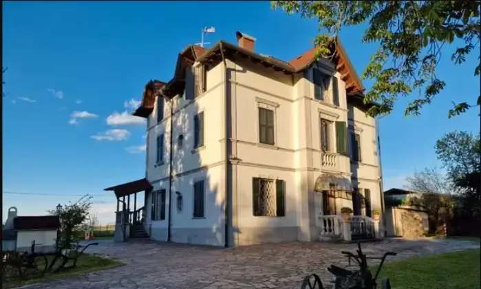 Rexer-Reggio-nellEmilia-VILLA-STORICA-TRIFAMILIARE-CON-AMPIO-GIARDINO-Giardino