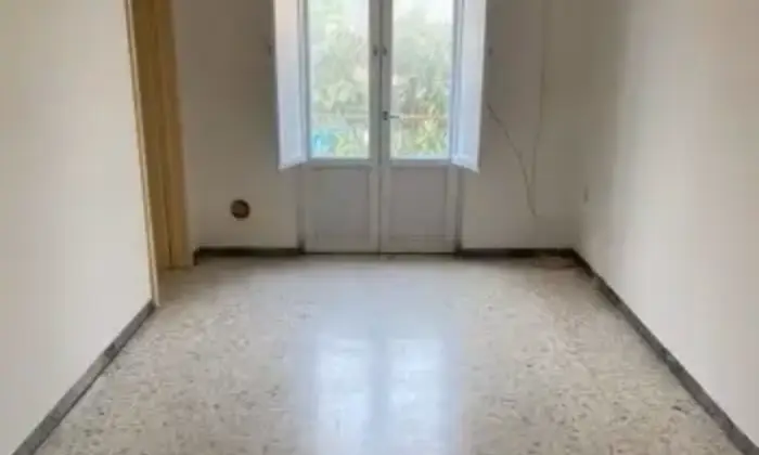 Rexer-Miglionico-Vendesi-casa-con-giardino-e-garage-Altro