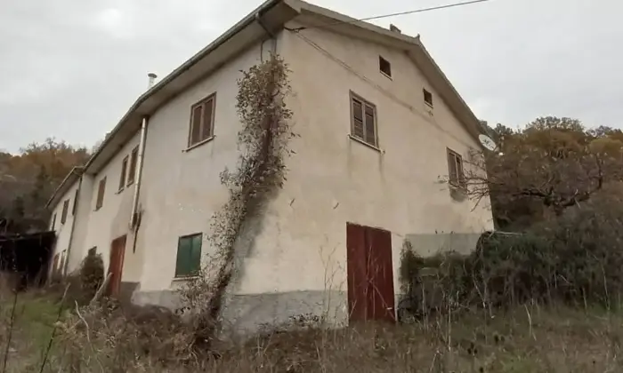 Rexer-Rocca-Sinibalda-Casale-Strada-Provinciale-Roccasinibalda-Longone-Rocca-Sinibalda-Giardino