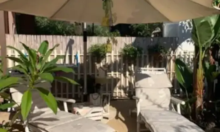Rexer-Pollina-Residence-con-giardino-Terrazzo