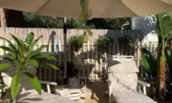 Rexer-Pollina-Residence-con-giardino-Terrazzo