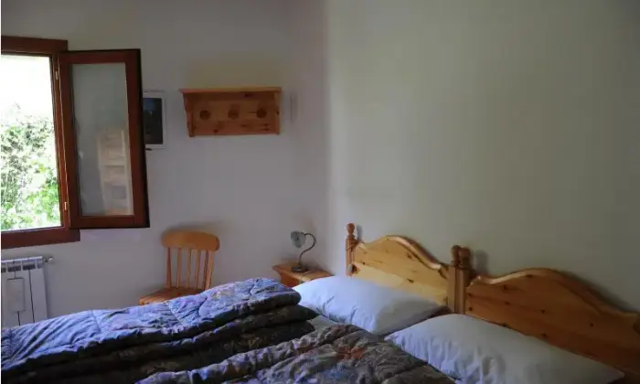 Rexer-Fiumalbo-Trilocale-in-vendita-in-via-Faidello-a-Fiumalbo-CameraDaLetto