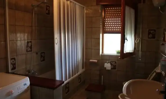 Rexer-Tortora-Vendesi-appartamento-a-TORTORA-CS-Bagno