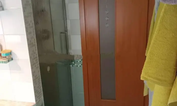 Rexer-Castelfiorentino-Vendesi-appartamento-in-Piazza-Luigi-Cherubini-Centro-Castelfiorentino-Bagno