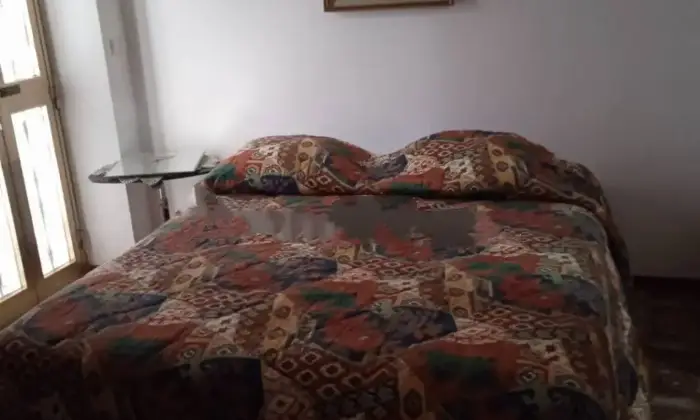 Rexer-Montenero-di-Bisaccia-Vendesi-trilocale-via-Regina-Elena-Montenero-di-Bisaccia-CameraDaLetto