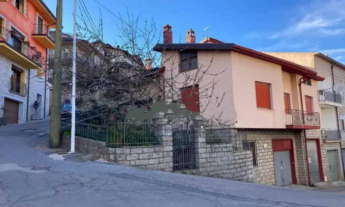 Rexer-Gavoi-Villa-unifamiliare-via-Taloro-Gavoi-Terrazzo