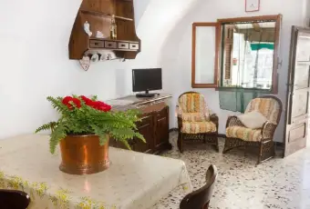 Rexer-Dolceacqua-Quadrilocale-via-Vigliani-Dolceacqua-Salone