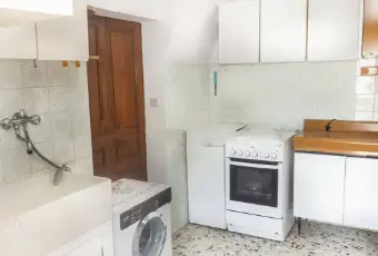 Rexer-Dolceacqua-Quadrilocale-via-Vigliani-Dolceacqua-Cucina