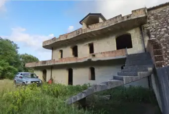 Rexer-Pontelatone-Vendesi-casale-in-Madonna-delle-Grazie-a-Pontelatone-Giardino