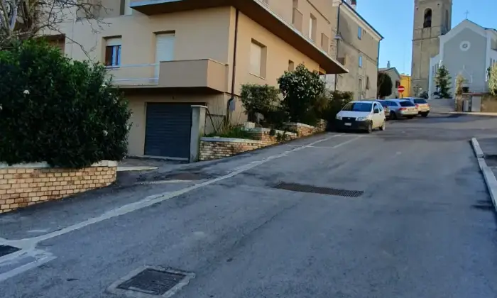 Rexer-Roccaspinalveti-Fabbricato-in-centro-a-Roccaspinalveti-CH-Giardino