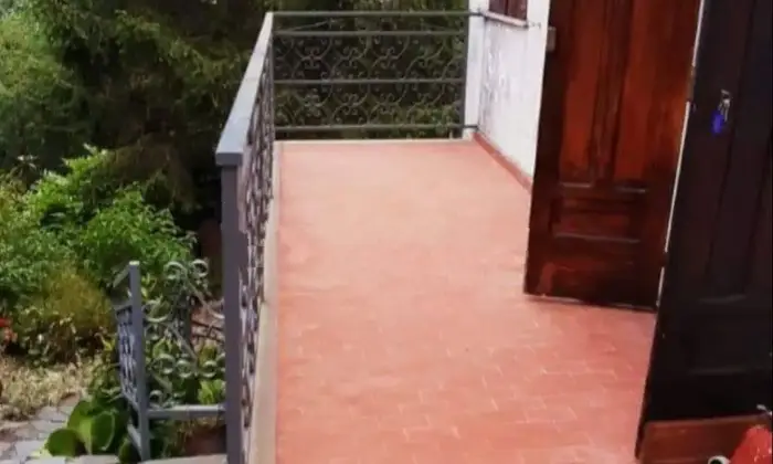 Rexer-Ponzone-Villa-Casa-indipendente-in-Frazione-Toleto-Ponzone-Balcone