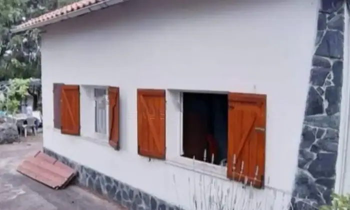 Rexer-Ponzone-Villa-Casa-indipendente-in-Frazione-Toleto-Ponzone-Facciata