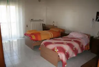 Rexer-Foggia-APPARTAMENTO-arredato-a-FOGGIA-FG-zona-centrale-CameraDaLetto