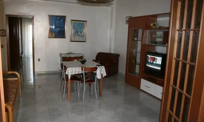 Rexer-Foggia-APPARTAMENTO-arredato-a-FOGGIA-FG-zona-centrale-Altro