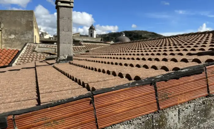 Rexer-Orani-Casa-padronale-del-su-due-livelli-pi-mansarda-Terrazzo