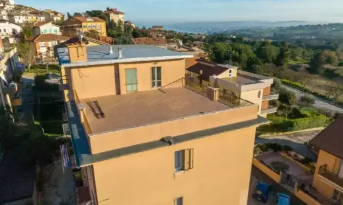 Rexer-Sirolo-Attico-in-vendita-in-via-G-B-Pergolesi-Terrazzo