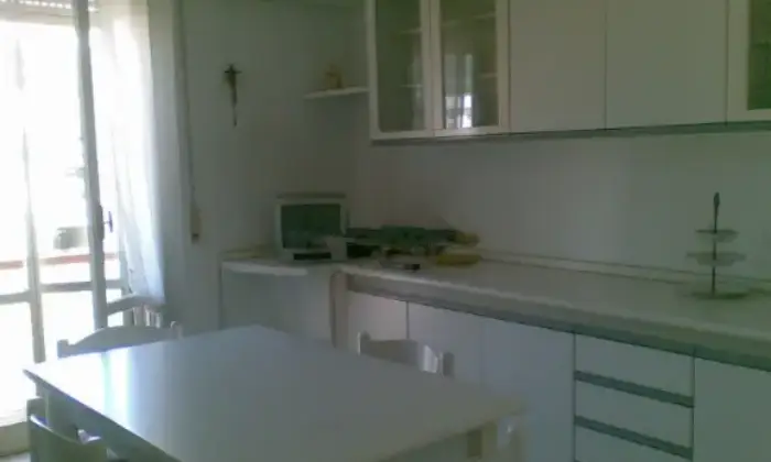 Rexer-Sirolo-Attico-in-vendita-in-via-G-B-Pergolesi-Cucina