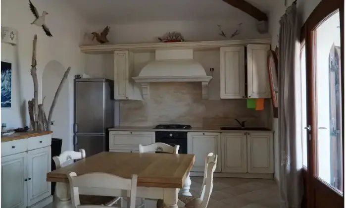 Rexer-Santa-Teresa-Gallura-Villa-in-vendita-a-Porto-Quadro-in-via-Razzoli-a-Santa-Teresa-Gallura-Cucina