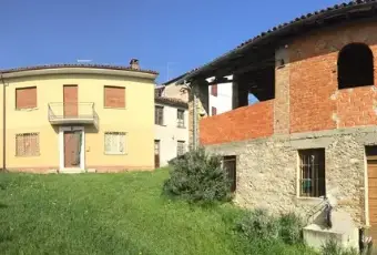 Rexer-Fabbrica-Curone-Gruppo-Rustici-in-vendita-Giardino