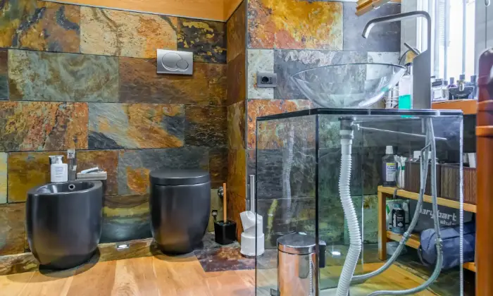 Rexer-Mortara-Immobile-spazioso-con-finiture-di-pregio-in-ex-convento-BAGNO