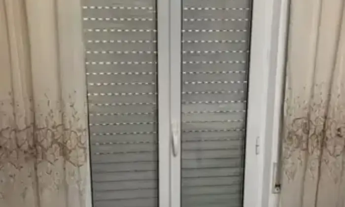 Rexer-Taranto-Vendesi-appartamento-a-Taranto-TA-Stanza