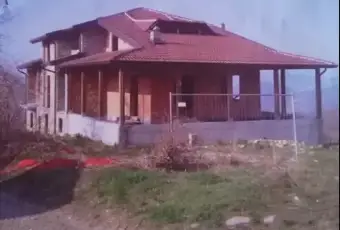 Rexer-Villa-Minozzo-Vendesi-Villa-al-grezzo-in-Via-Romitatico-a-Villa-Minozzo-Terrazzo