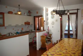 Rexer-Borno-LUMINOSA-VILLA-BIFAMIGLIARE-con-giardino-di-propriet-con-bellissima-vista-sulla-valle-Altro