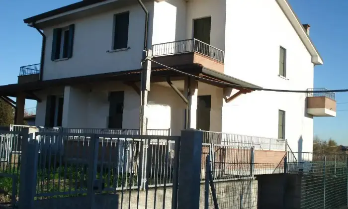 Rexer-Agna-Porzione-di-villa-bifamiliare-via-Giovanni-Battista-Cromer-Centro-Agna-Facciata