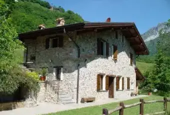 Rexer-Pertica-Bassa-Villa-unifamiliare-Strada-per-Avenone-Pertica-Bassa-Terrazzo