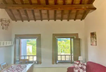Rexer-Matelica-SPLENDIDO-ATTICO-PANORAMICO-NEL-CUORE-DEL-CENTRO-STORICO-DI-MATELICA-Salone