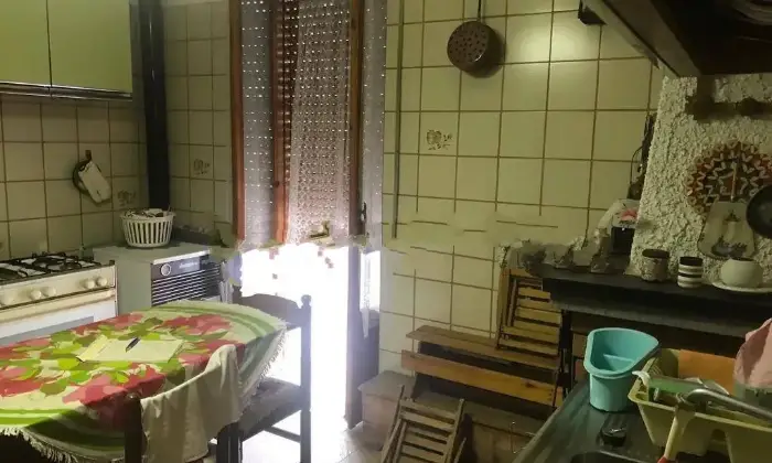 Rexer-San-Vito-Romano-Trilocale-viale-Pietro-Baccelli-San-Vito-Romano-Cucina