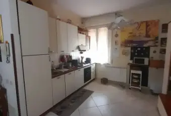 Rexer-Villafranca-in-Lunigiana-MS-Appartamento-arredato-al-piano-in-VILLAFRANCA-LUNIGIANA-CUCINA