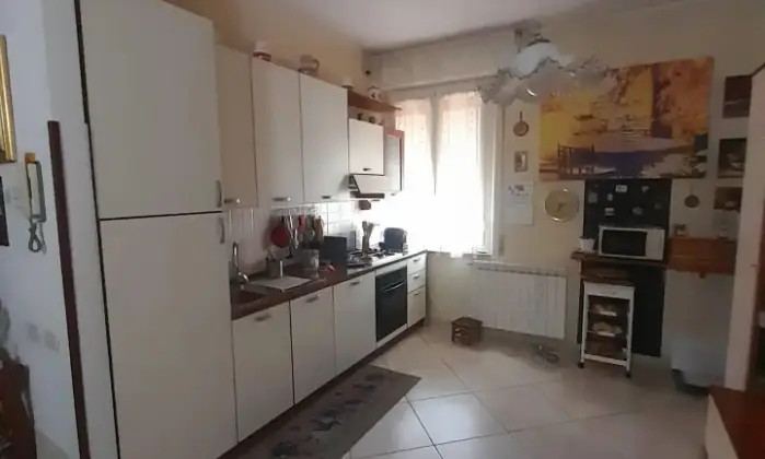 Rexer-Villafranca-in-Lunigiana-MS-Appartamento-arredato-al-piano-in-VILLAFRANCA-LUNIGIANA-CUCINA