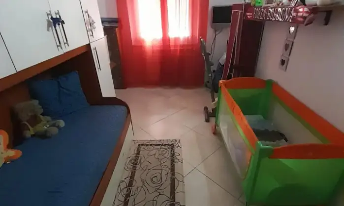 Rexer-Villafranca-in-Lunigiana-MS-Appartamento-arredato-al-piano-in-VILLAFRANCA-LUNIGIANA-CAMERA-DA-LETTO
