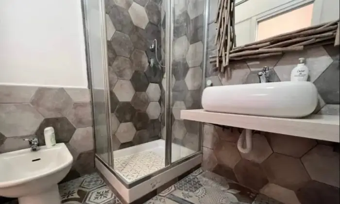 Rexer-Gaeta-Appartamento-in-Via-Faustina-Gaeta-Bagno