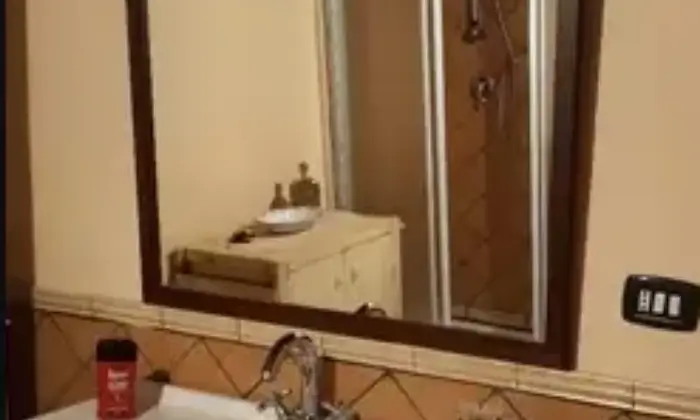 Rexer-Pescia-Casa-in-borgo-medioevale-Bagno