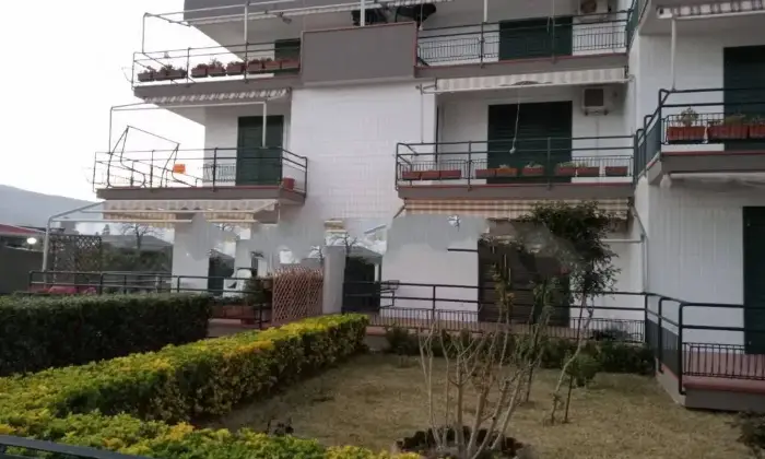 Rexer-Mascali-Vendesi-Appartamento-in-villa-via-Spiaggia-SantAnna-Mascali-Terrazzo