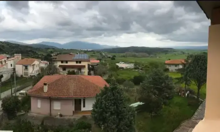 Rexer-Tula-Vendesi-Appartamento-a-Tula-Giardino