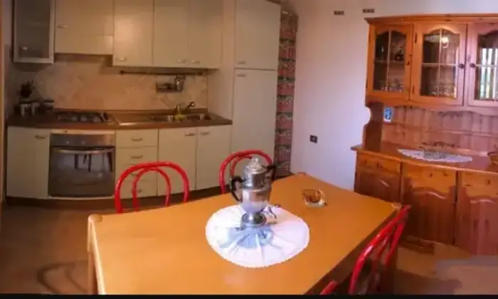 Rexer-Tula-Vendesi-Appartamento-a-Tula-Cucina