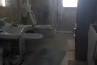 Rexer-Siniscola-Vendesi-appartamento-Siniscola-Via-SSatta-Bagno