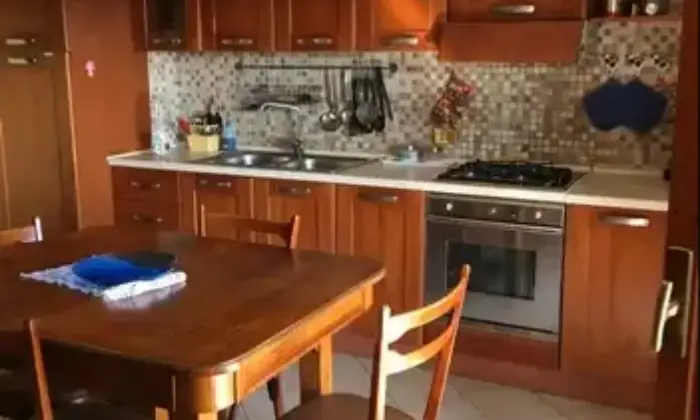 Rexer-Tuscania-Appartamento-mansardato-Cucina